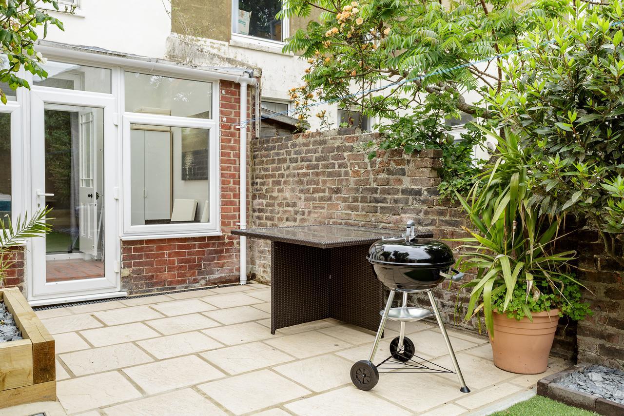 Stopover At Orchard Garden Apartment With Great Outdoor Space Portsmouth Exteriör bild